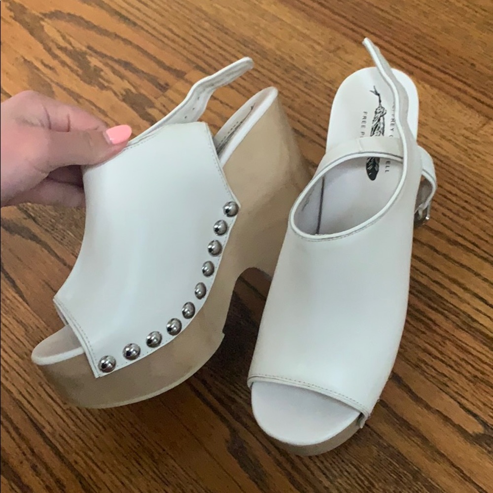 Jeffrey Campbell x Free People sandals! - Picture 1 of 5